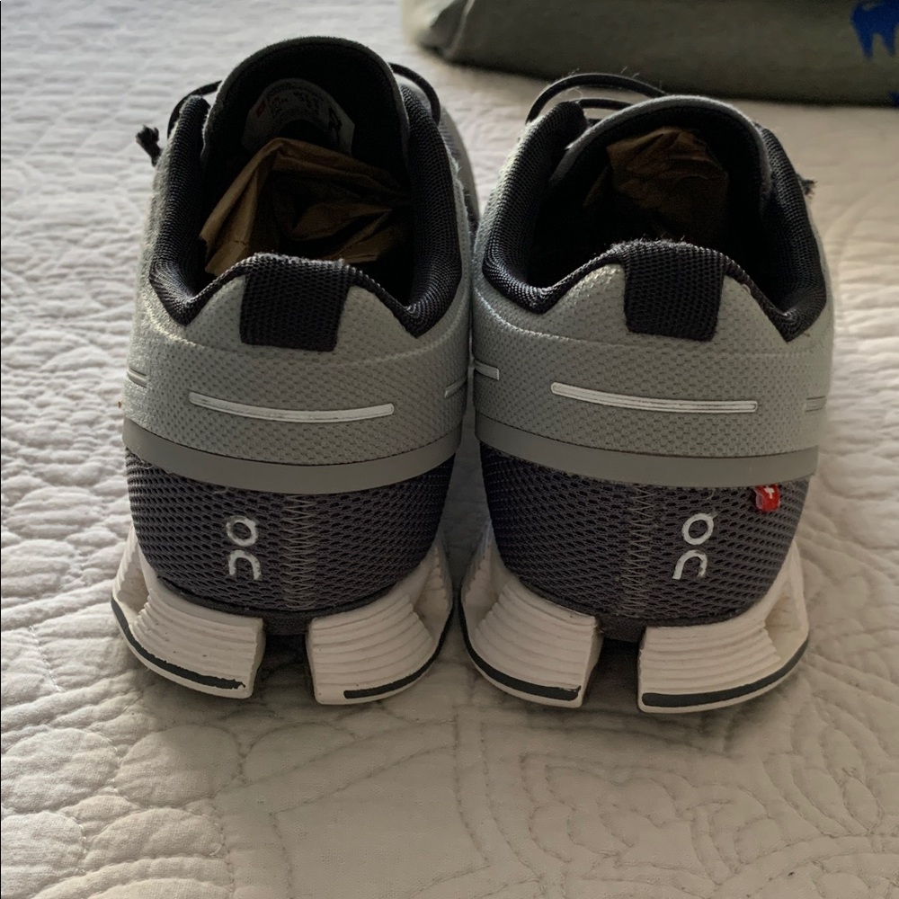 On Running Women's Black and Gray Athletic Shoes | Size 7.5 - Picture 10 of 10